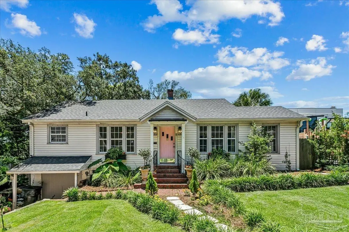 9 E Strong St, Pensacola, FL 32501 - #1