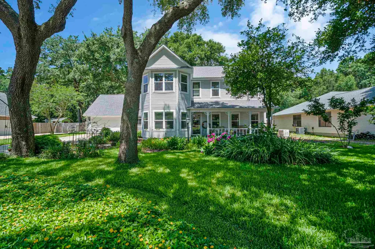 2213 Inverness Dr, Pensacola, FL 32503 - #1