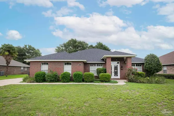 4724 Spears St, Pace, FL 32571