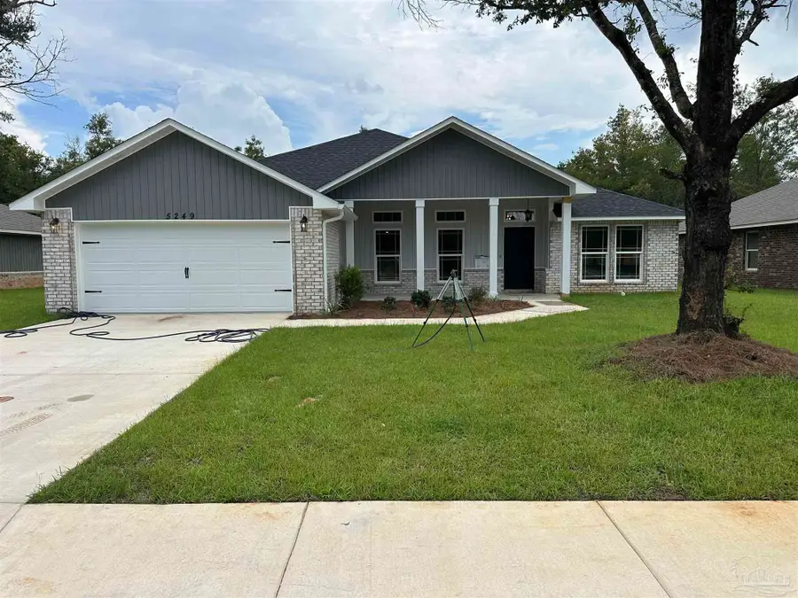 5184 Barnett Rd, Pace, FL 32571 - #2