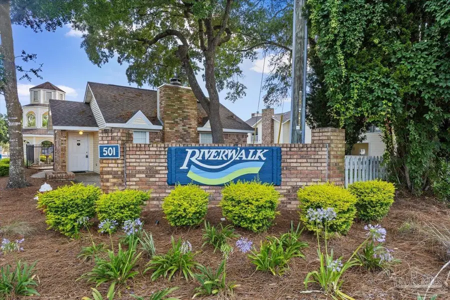 501 E Burgess Rd #C8, Pensacola, FL 32504 - #2