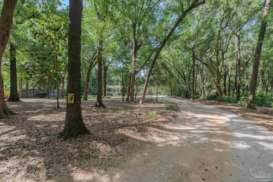 5049 Guernsey Rd, Pace, FL 32571 - #3