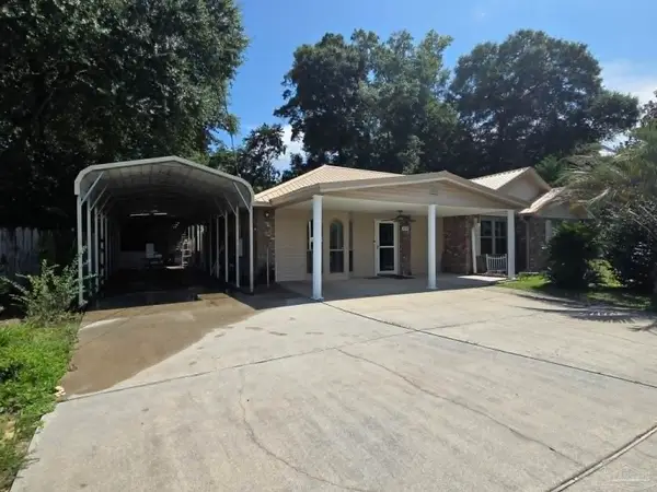 6220 Weekly St, Milton, FL 32570