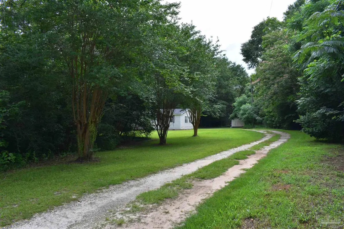 2542 Purdue Rd, McDavid, FL 32568 - #1