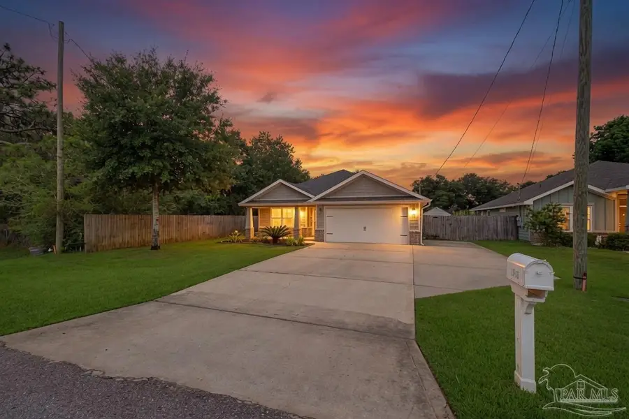 1941 Alhambra St, Navarre, FL 32566 - #2