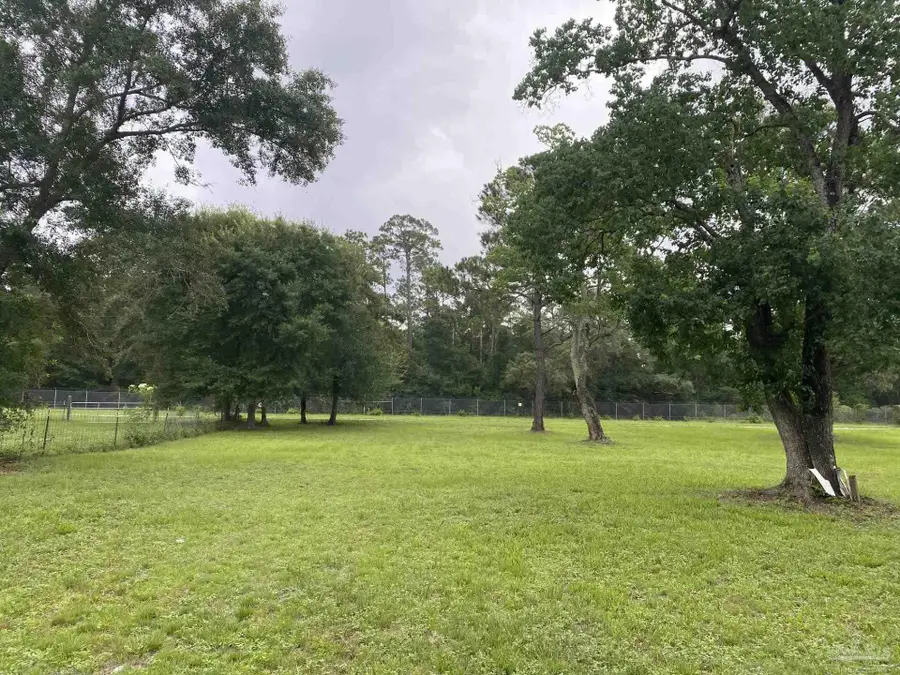 3335 Burns Ave, Pensacola, FL 32507 - #2