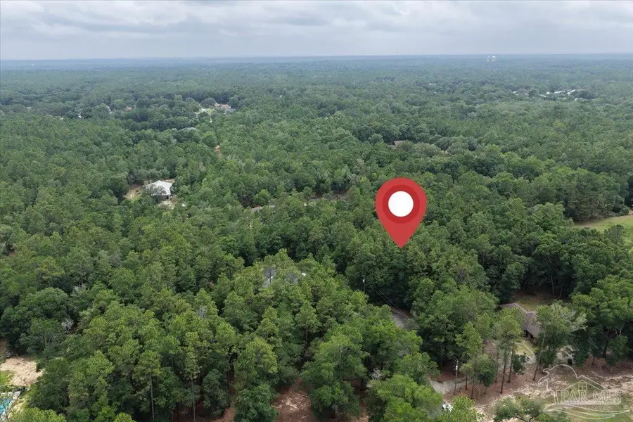 6315 Pheasant Ln, Milton, FL 32570 - #2