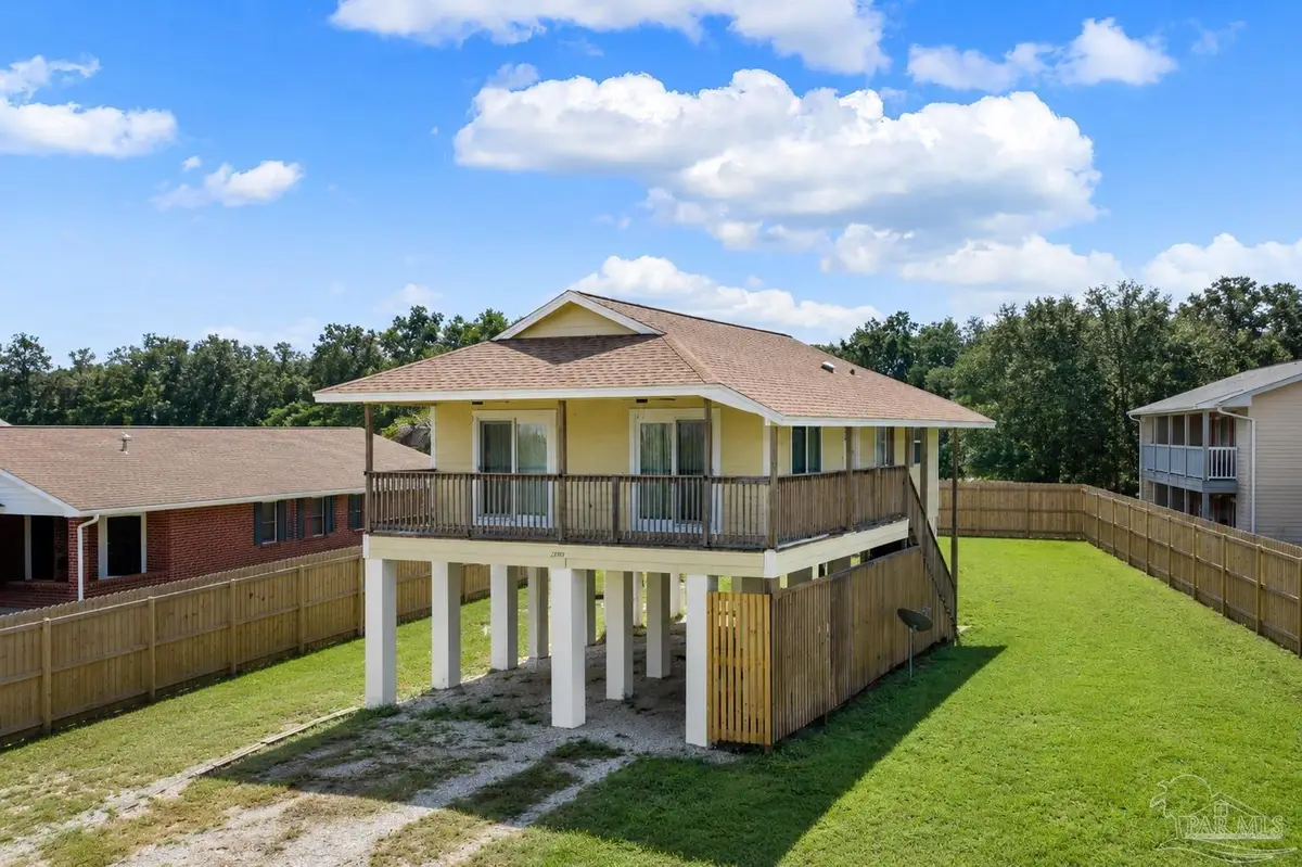 3195 Laurel Dr, Gulf Breeze, FL 32563 - #1
