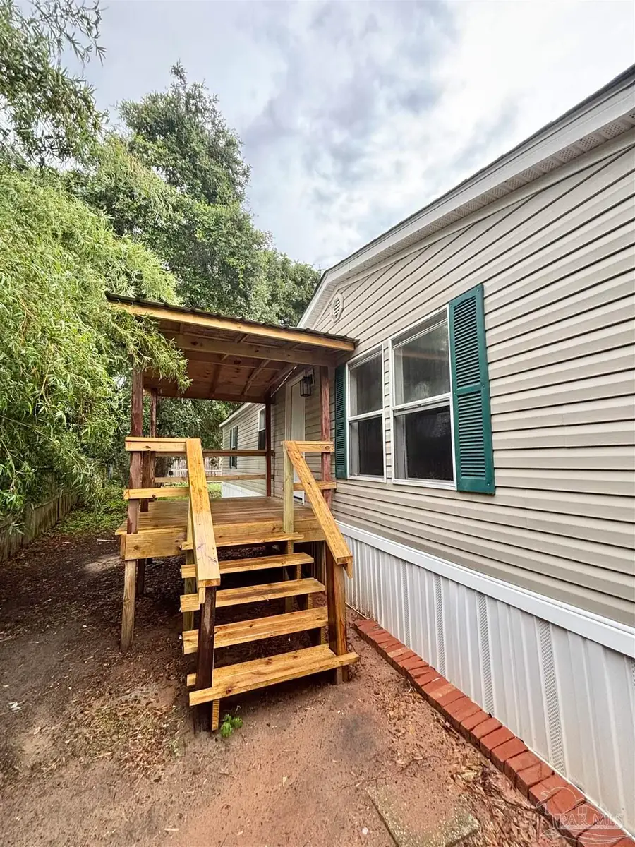 1816 St Mary Dr, Gulf Breeze, FL 32563 - #2