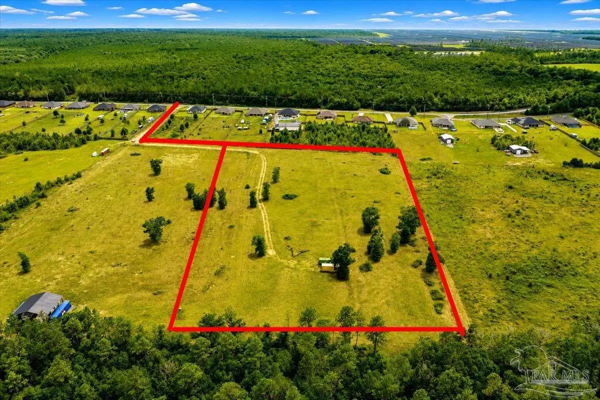 9780 Mistletoe Rd, Milton, FL 32583 - #1