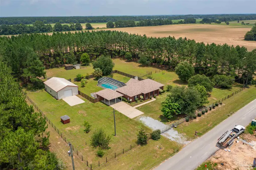 4868 Horace Lunsford Rd, Milton, FL 32570 - #3