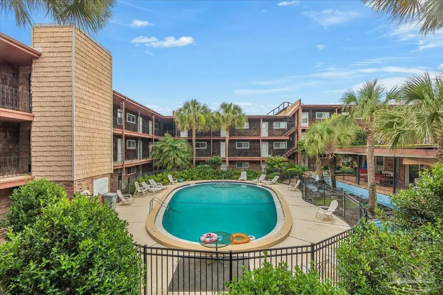 300 Bayou Blvd #207, Pensacola, FL 32503 - #2