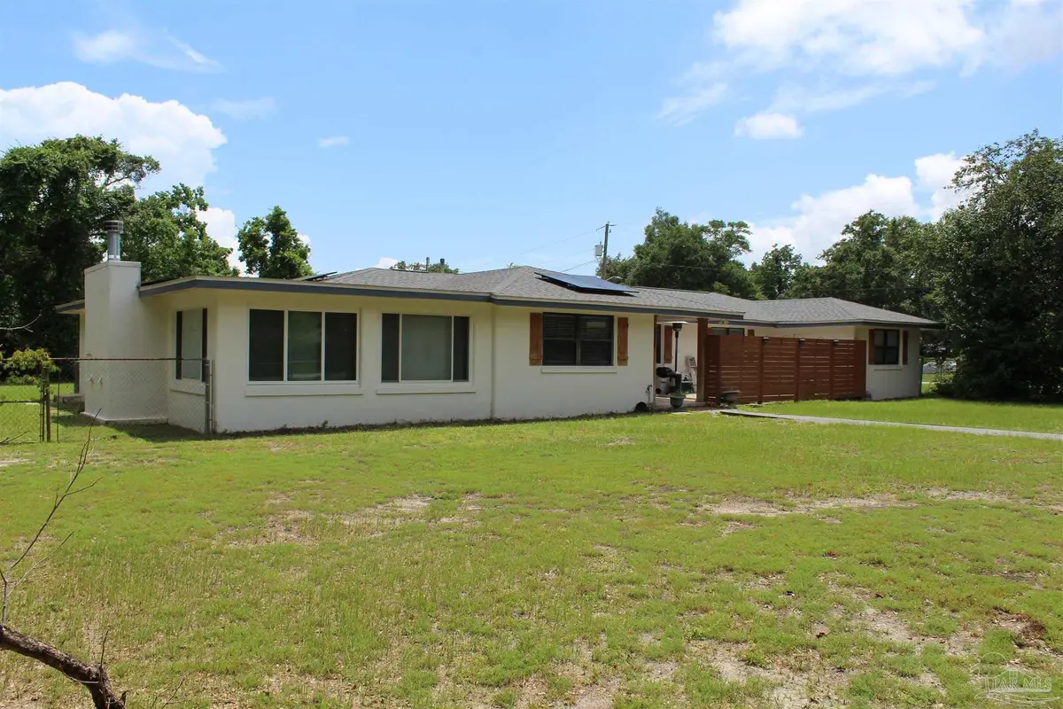 1975 Heinrich St, Pensacola, FL 32507 - #1