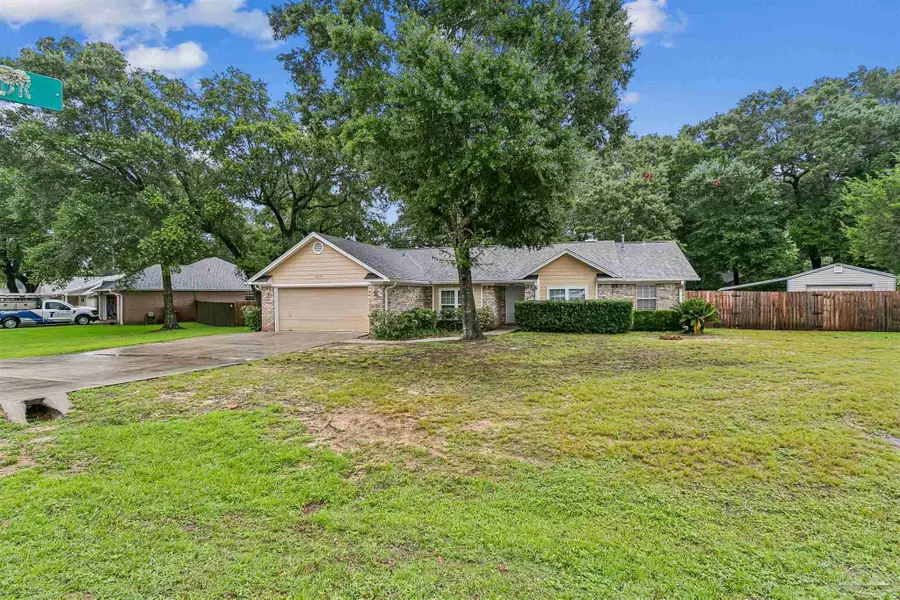 5100 Bradford Dr, Pace, FL 32571 - #2