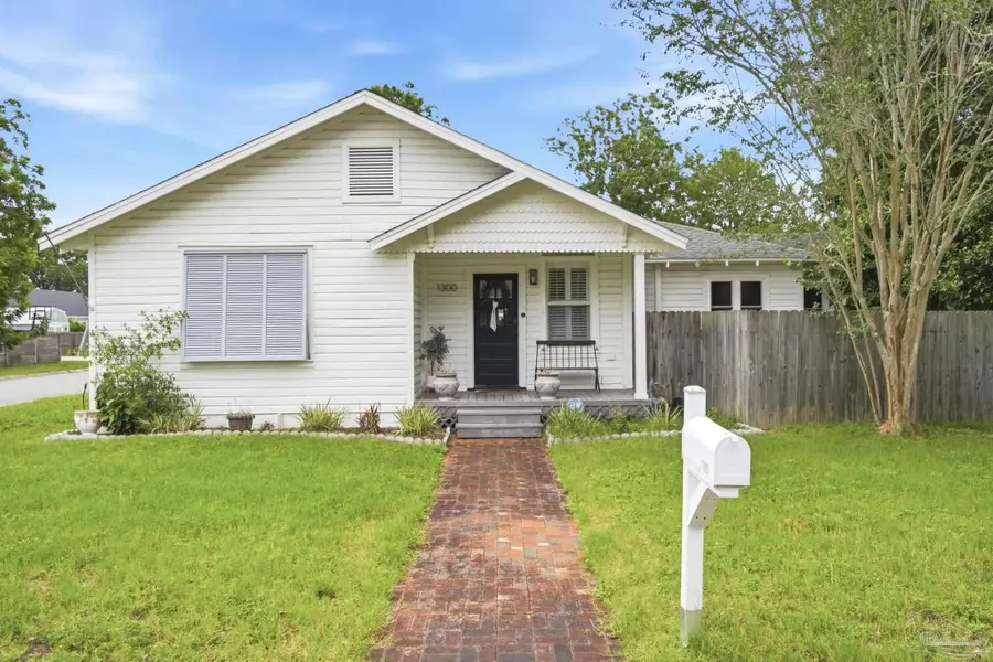1300 Yonge St, Pensacola, FL 32503 - #2