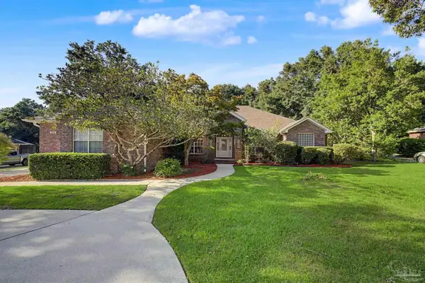 3020 Greystone Dr, Pace, FL 32571