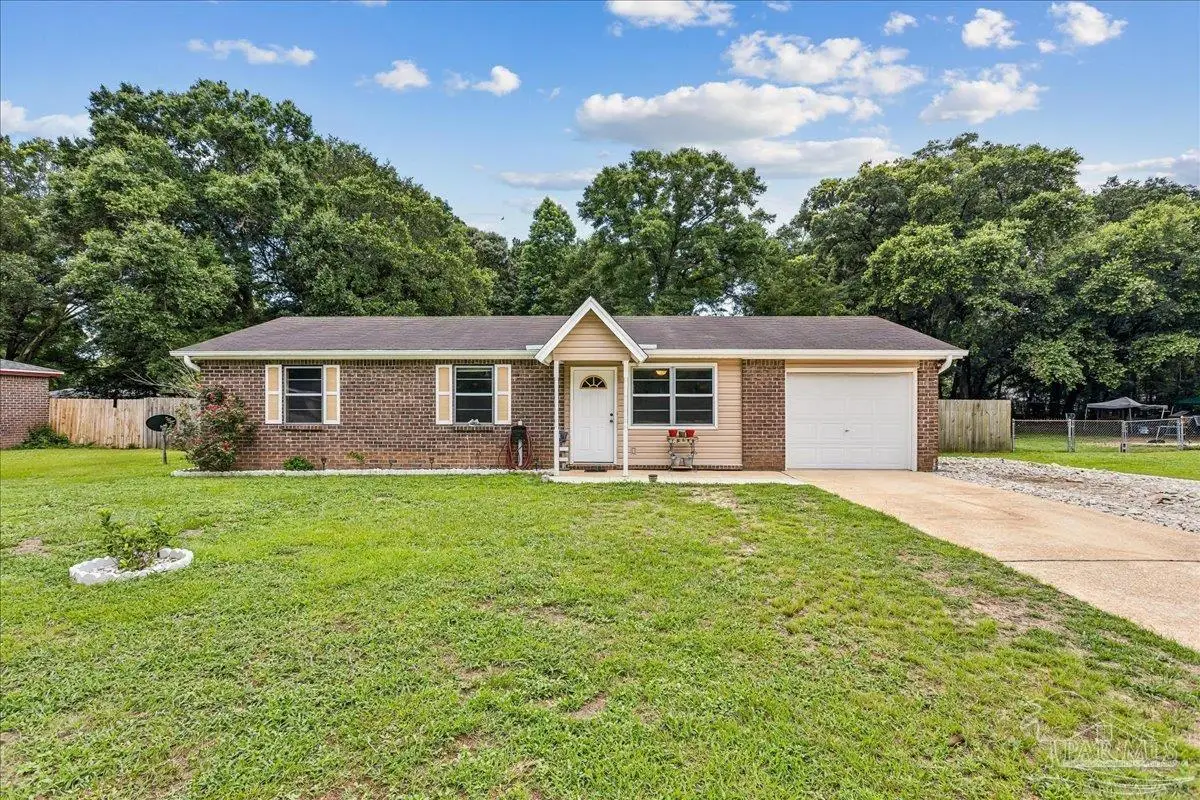 4251 W Avenida De Golf, Pace, FL 32571 - #1