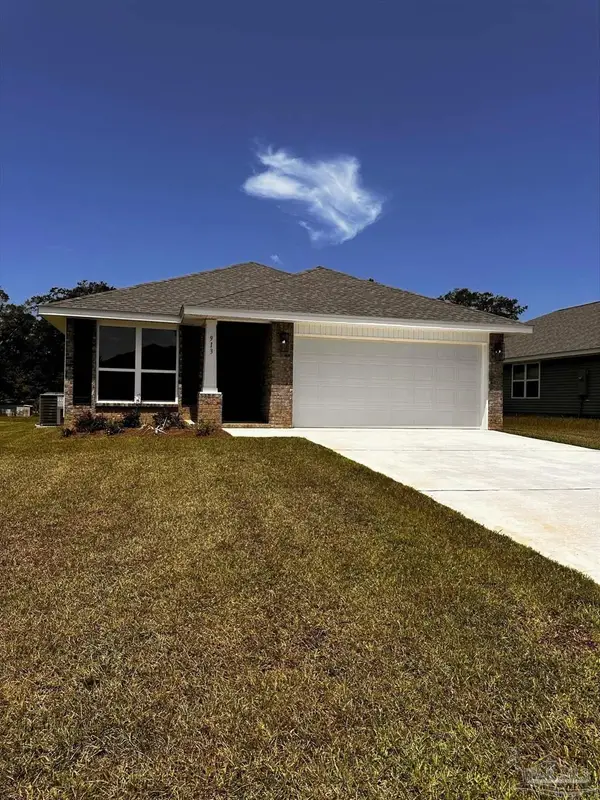 913 Rustling Pines Rd #3C, Cantonment, FL 32533