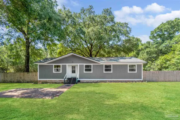 5433 Delona Rd, Milton, FL 32583