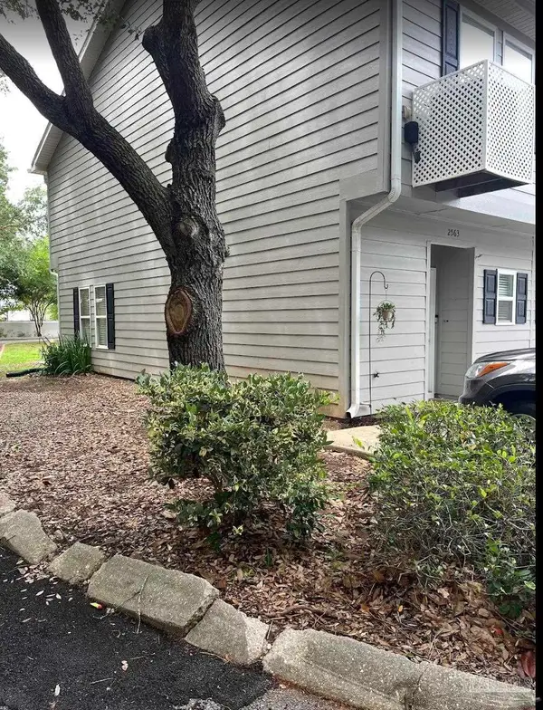 2563 Baytown Cir, Gulf Breeze, FL 32563