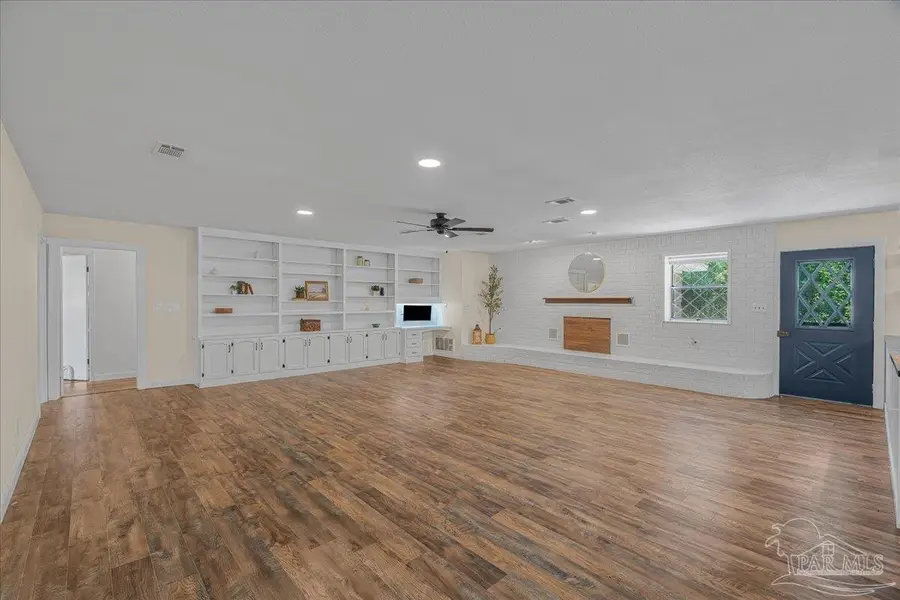 5812 Mimosa Ave, Milton, FL 32570 - #3
