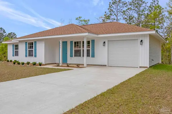 5597 Riviera Dr, Milton, FL 32583