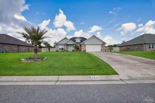 6565 Cedar Key Dr, Milton, FL 32570
