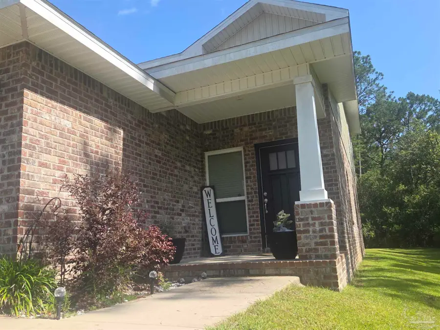 6655 Boatswaine Rd, Pensacola, FL 32526 - #3