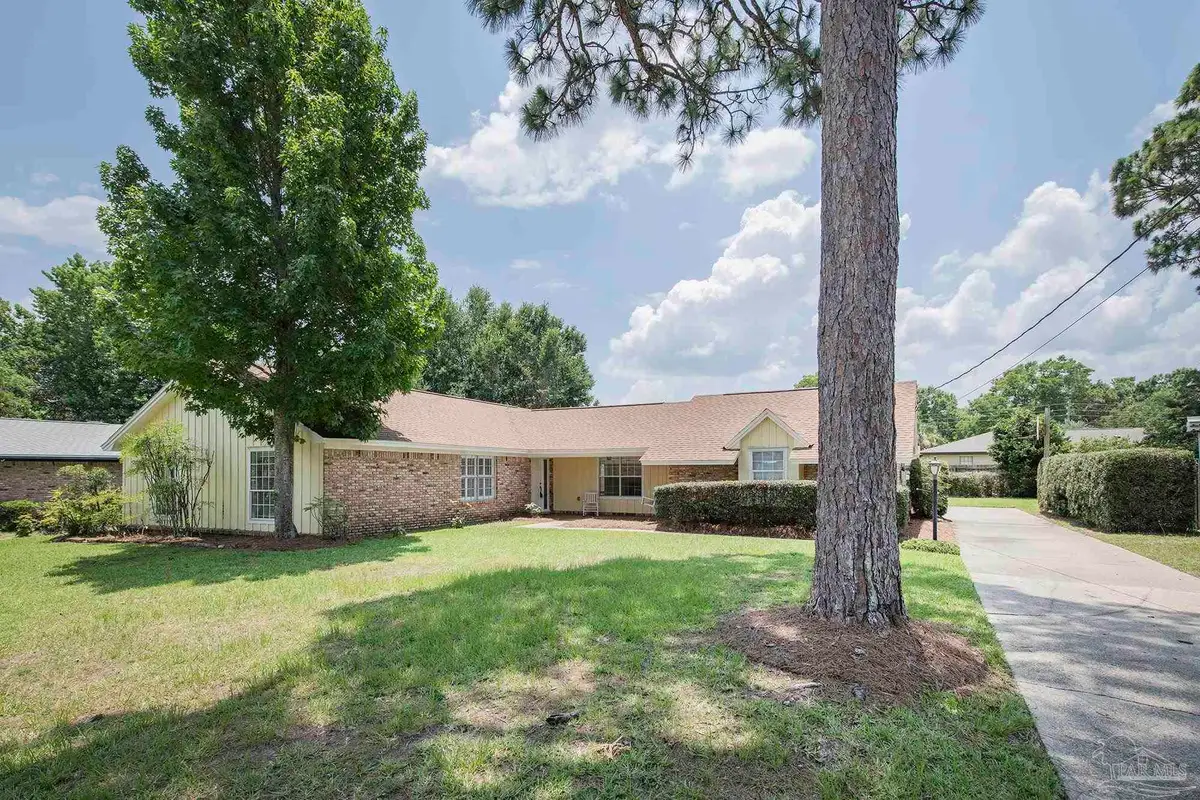 3445 Blueridge Dr, Pensacola, FL 32504 - #1