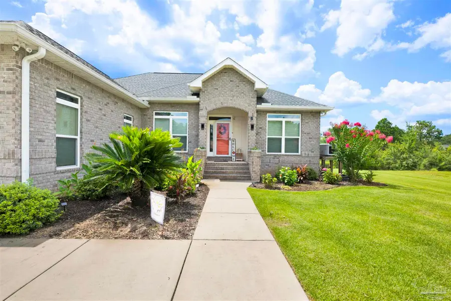 4372 Casa Grande Ct, Milton, FL 32583 - #2