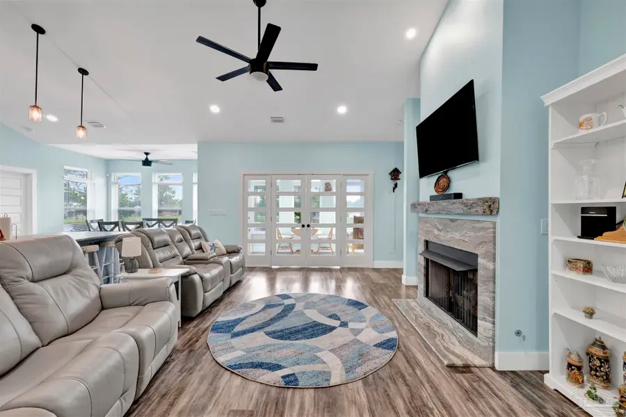 4372 Casa Grande Ct, Milton, FL 32583 - #3