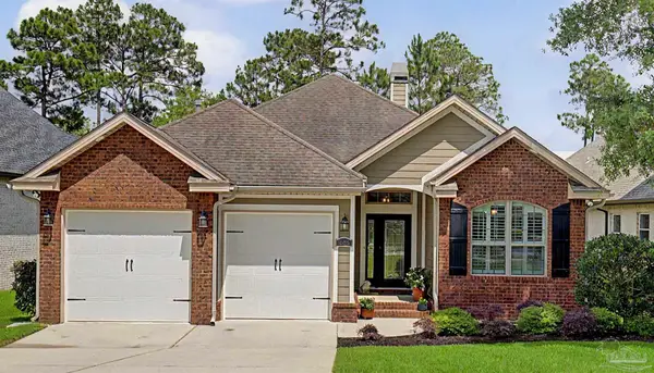 5965 Dahoon Dr, Pensacola, FL 32526