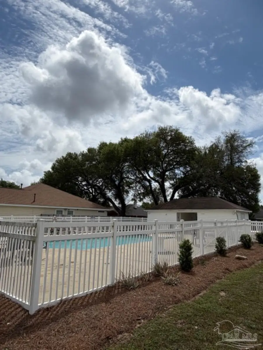 8907 Camelot Pl, Pensacola, FL 32534 - #2