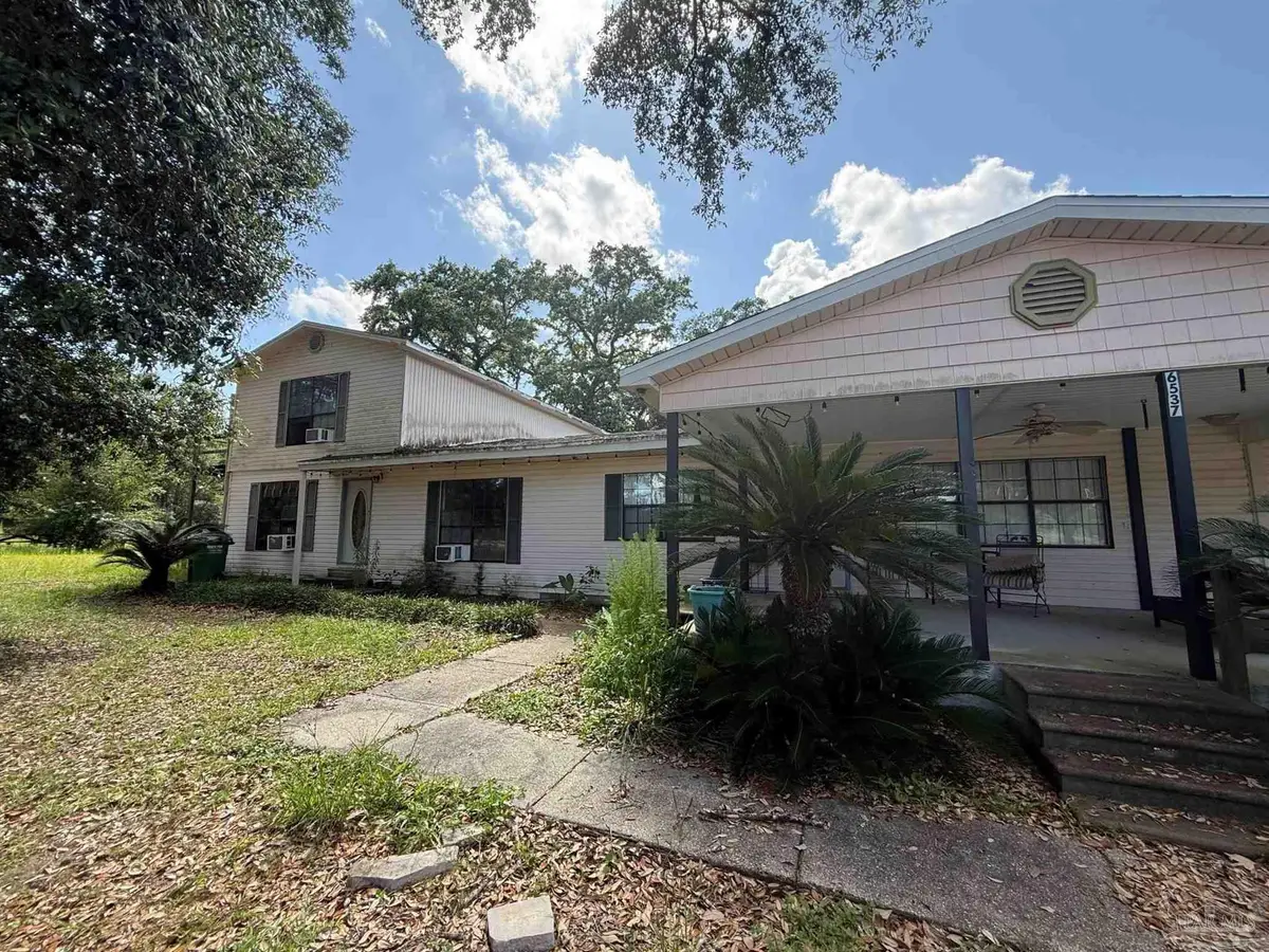 6537 Munson Hwy, Milton, FL 32570 - #1