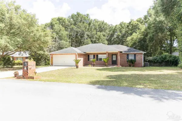5144 Westport Dr, Milton, FL 32570