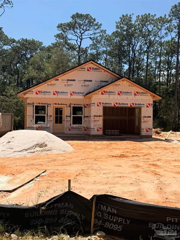 3261 Glade Dr, Milton, FL 32570