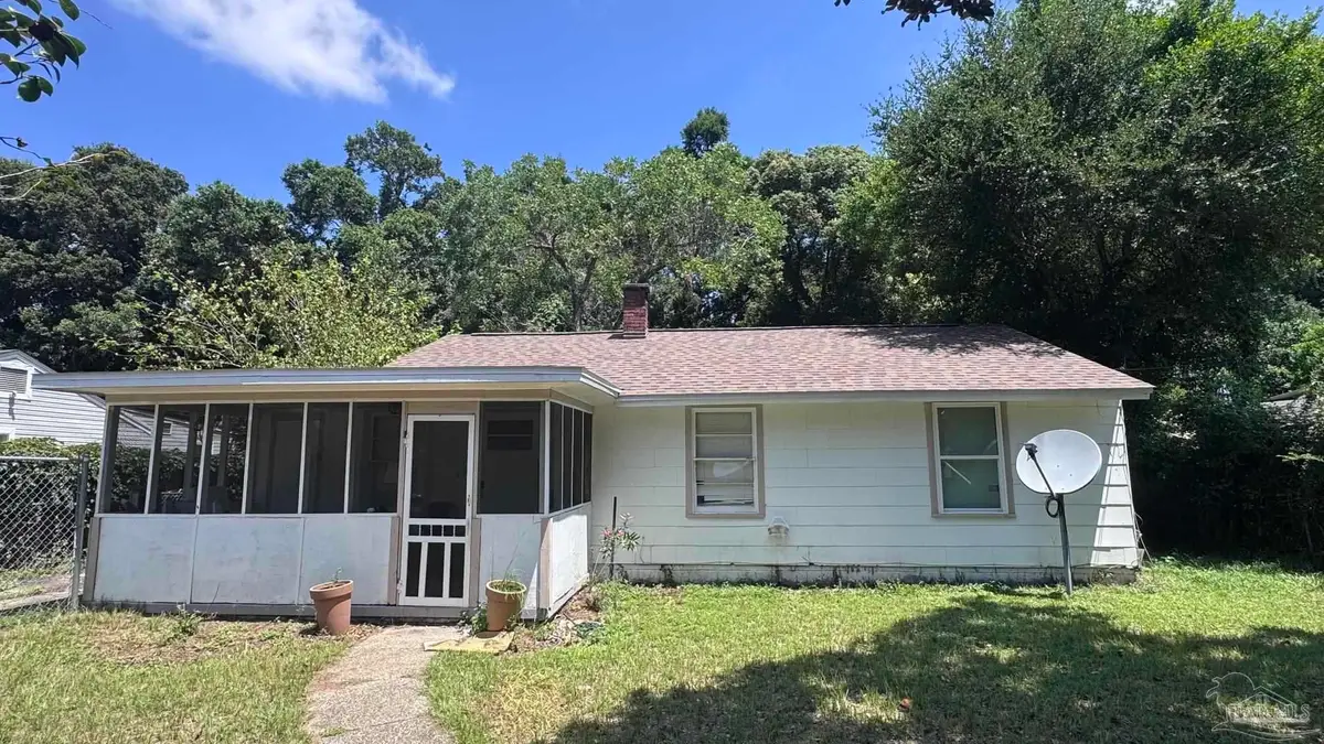 112 Alice St, Pensacola, FL 32505 - #1