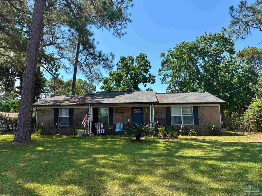 8253 El Dorado Dr, Pensacola, FL 32506 - #2