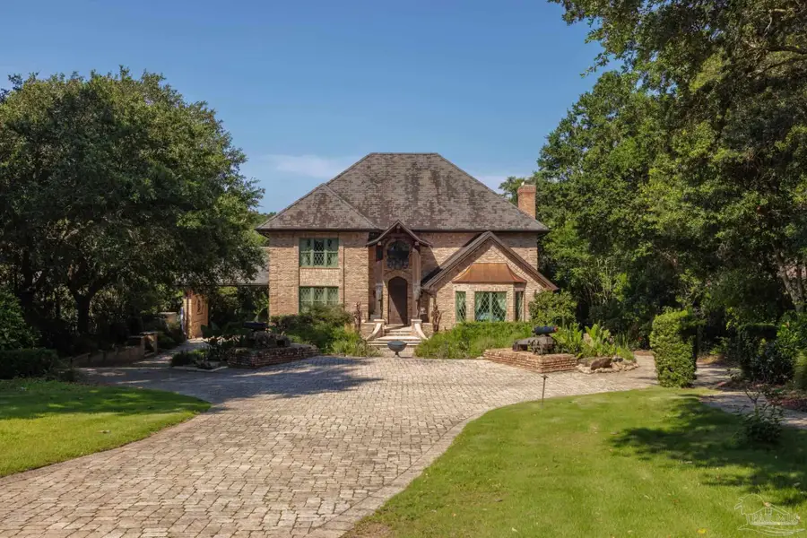 835 Tanglewood Dr, Pensacola, FL 32503 - #2
