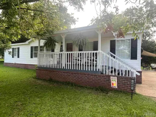 1290 Mckenzie Rd, Cantonment, FL 32533