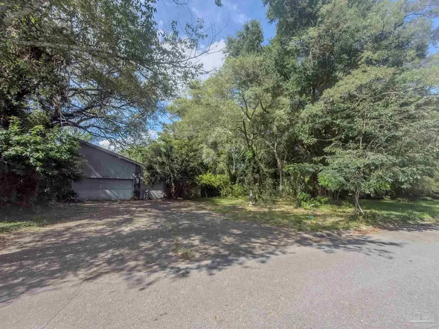 410 Twin Lakes Dr, Pensacola, FL 32504 - #3