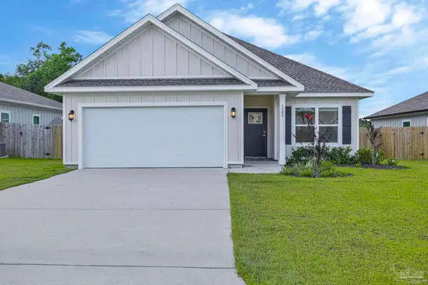 1942 Westhill Dr, Cantonment, FL 32533