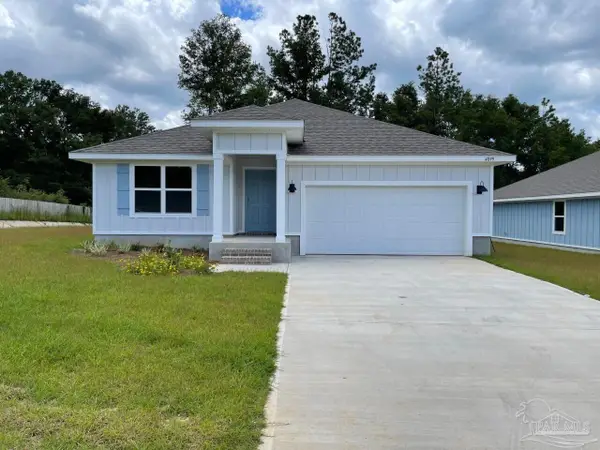 4099 Whitetail Ln, Pensacola, FL 32526