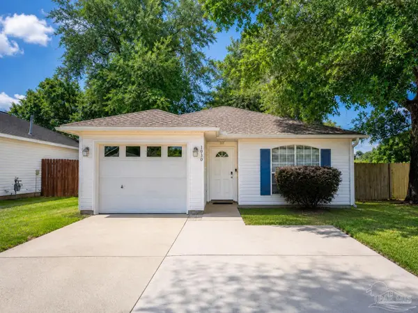 1030 Simpson St, Pensacola, FL 32526
