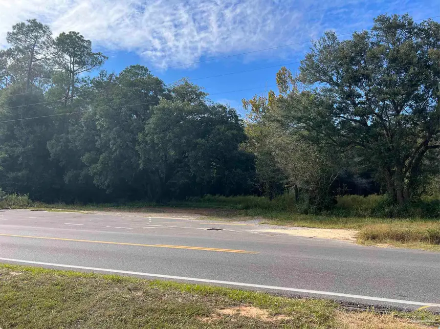 6647 Munson Hwy, Milton, FL 32570 - #3