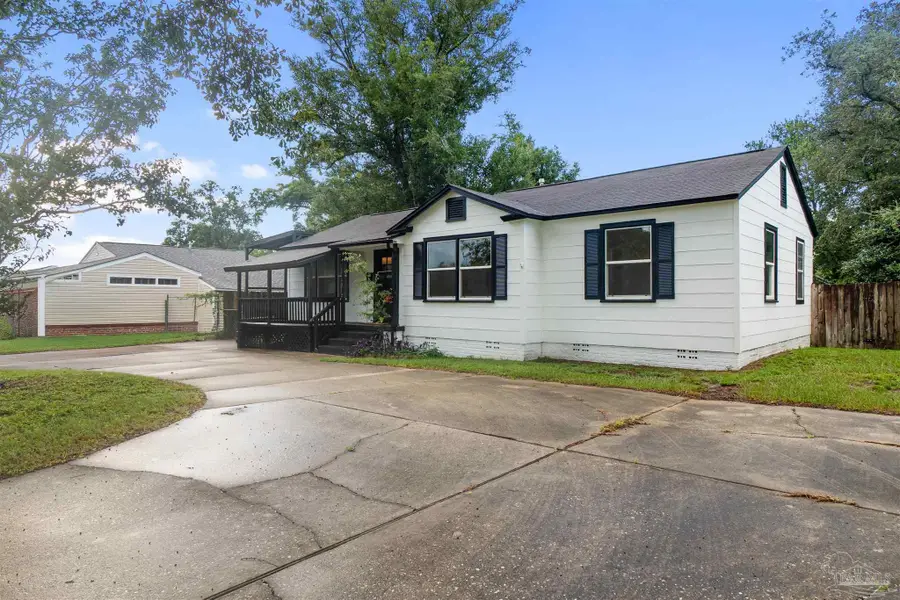 211 W Sunset Ave, Pensacola, FL 32507 - #2