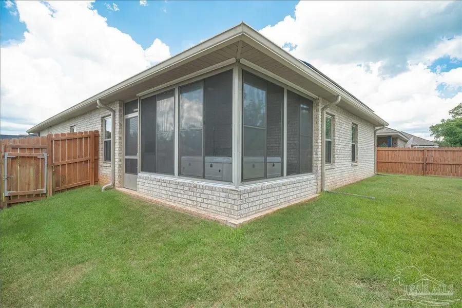 6510 Covington Cir, Pensacola, FL 32526 - #2