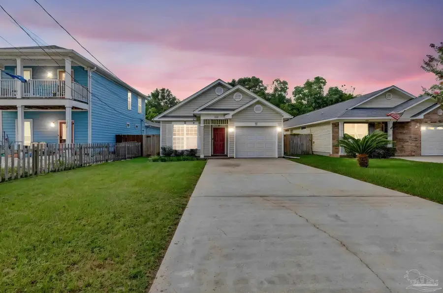 1010 E Scott St, Pensacola, FL 32503 - #3
