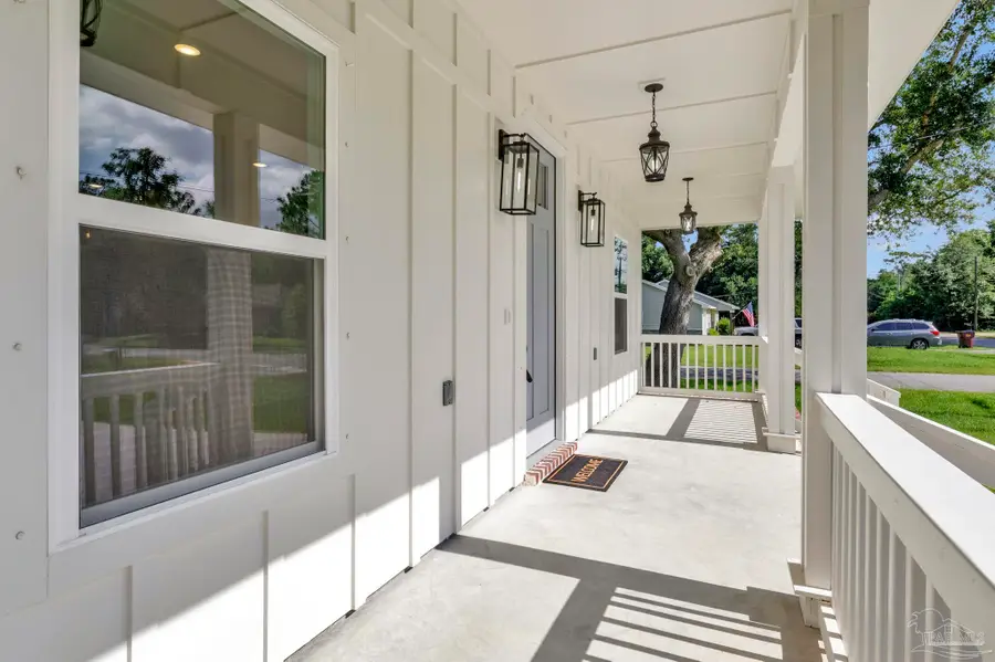 2995 N 13th Ave, Milton, FL 32583 - #3