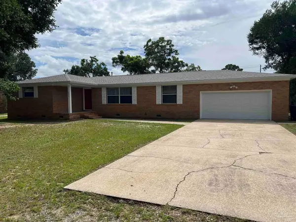 6223 Maybelle Dr, Pensacola, FL 32504
